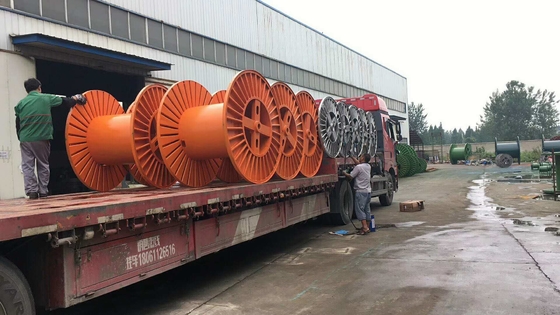L'avvolgicavo d'acciaio industriale ha ondulato Bobbin For Stranding Machine