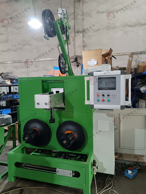 Macchina di avvolgimento del cavo di rete Efficiente bobina a 8 con anelli anti-avvolgimento