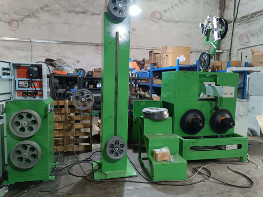 Macchina di avvolgimento del cavo di rete Efficiente bobina a 8 con anelli anti-avvolgimento