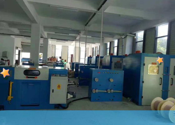 Macchina di torsione di paia del cavo del centro della rete Cat5/6, 50Hz doppio Bobbin Back Twist Machine